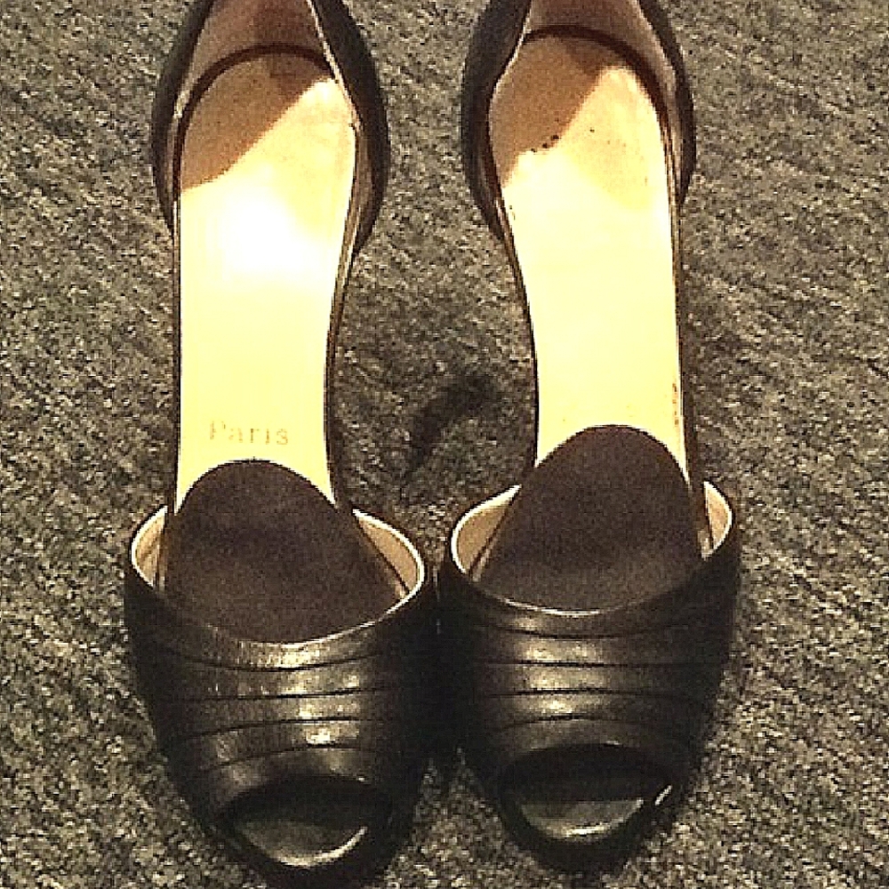Christian Louboutin Black Pumps Size 10